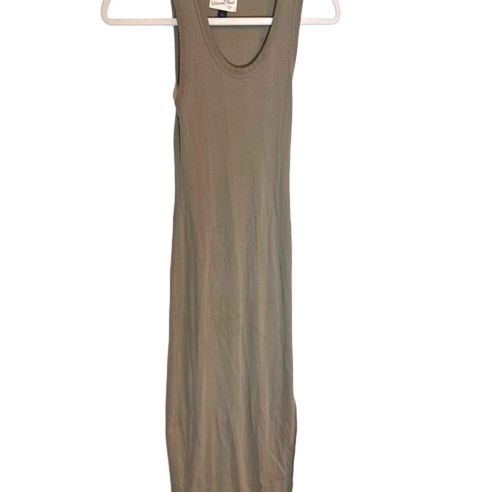 Universal Thread Tan Ribbed maxie Top Scoop Neck Sleeveless Slim Fit Small